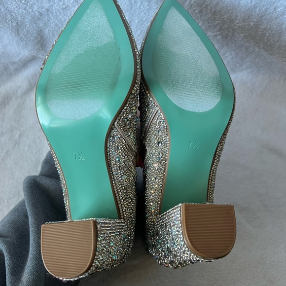 NWOT Betsey Johnson Rhinestone Cady Booties - 7.5 - Picture 9 of 14